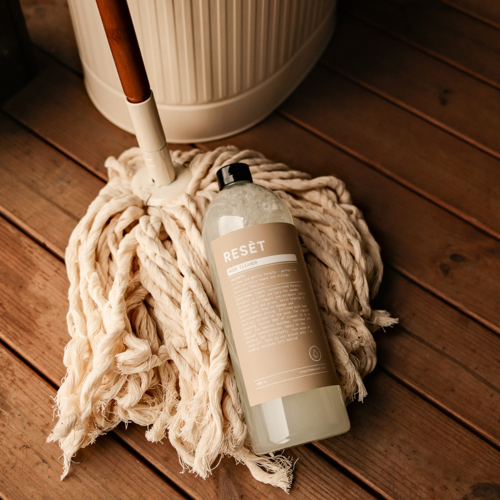 Concentrated wood surface cleaner, unscented